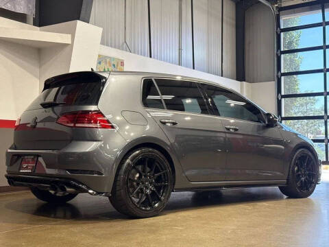 2018 Volkswagen Golf R 4Motion