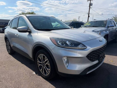 2020 Ford Escape SEL