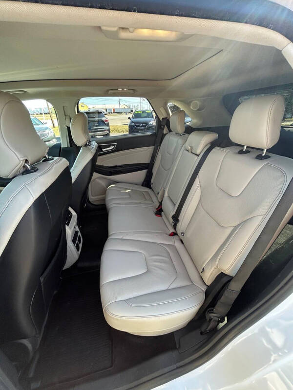 2018 Ford Edge Titanium