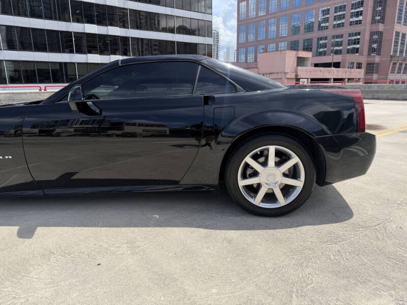 2004 Cadillac XLR
