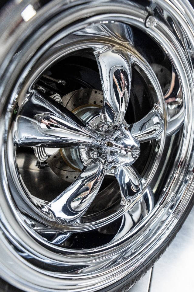 1933 Ford Model 40 95