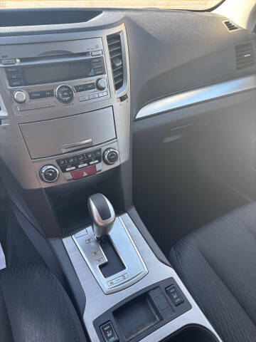 2011 Subaru Outback 2.5i Premium