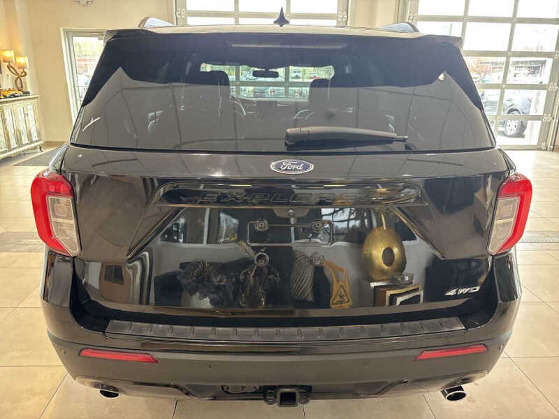 2023 Ford Explorer ST-Line