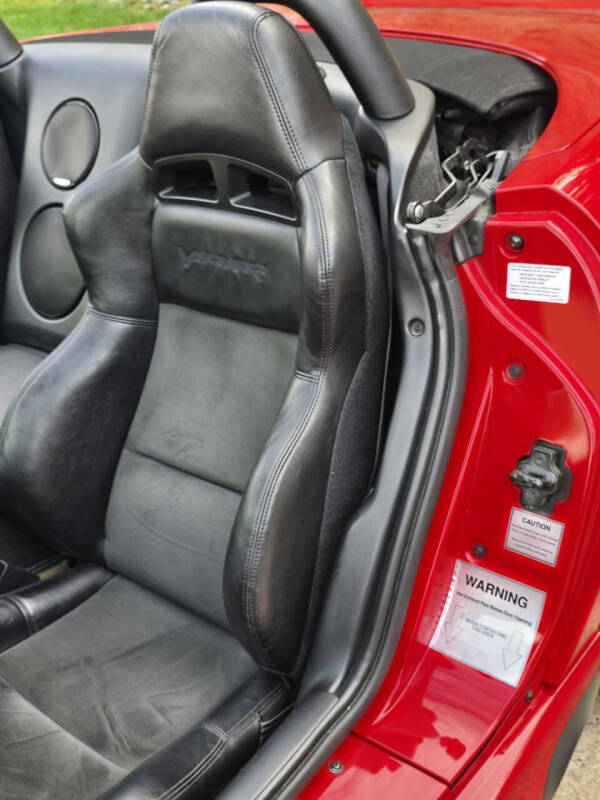 2003 Dodge Viper SRT-10