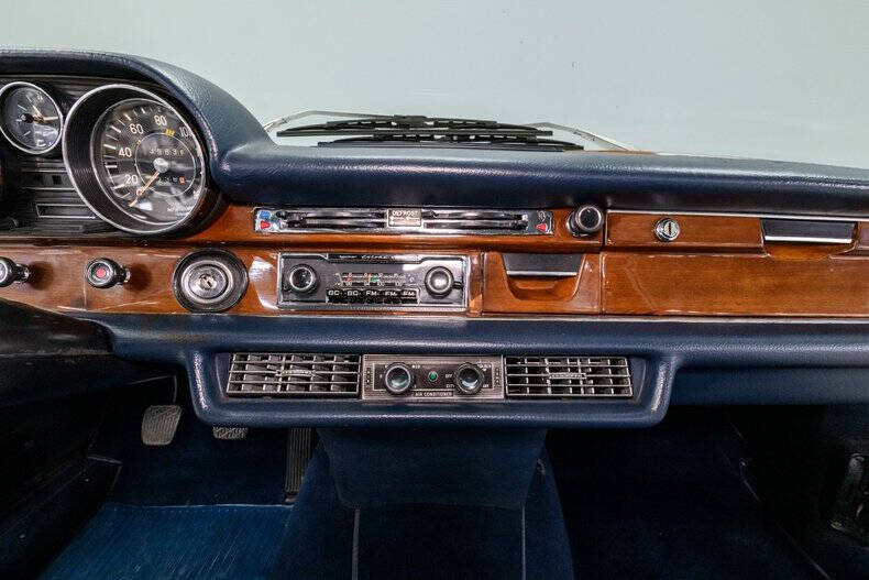 1971 Mercedes-Benz 280-Class