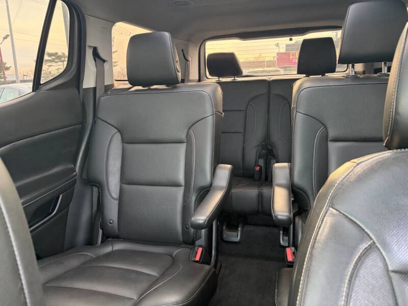 2019 GMC Acadia SLT-1