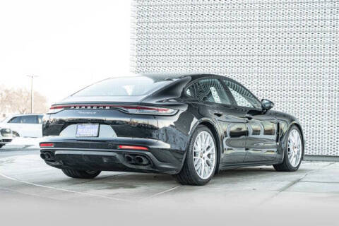 2023 Porsche Panamera 4