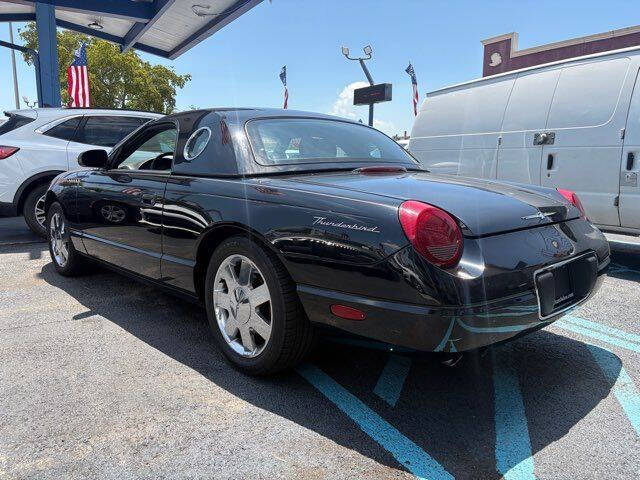 2002 Ford Thunderbird Deluxe