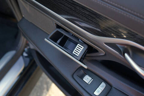 2018 BMW 7 Series 740i