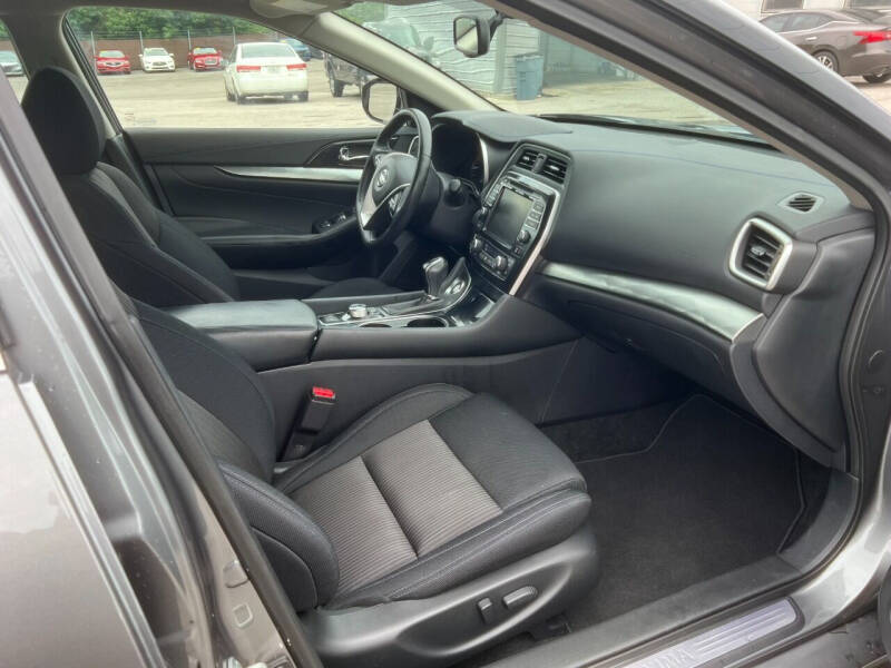 2019 Nissan Maxima 3.5 SV