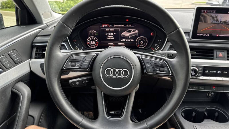 2017 Audi A4 2.0T quattro Prestige