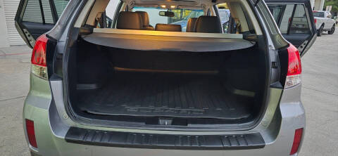 2011 Subaru Outback 2.5i Limited