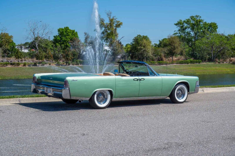 1965 Lincoln Continental