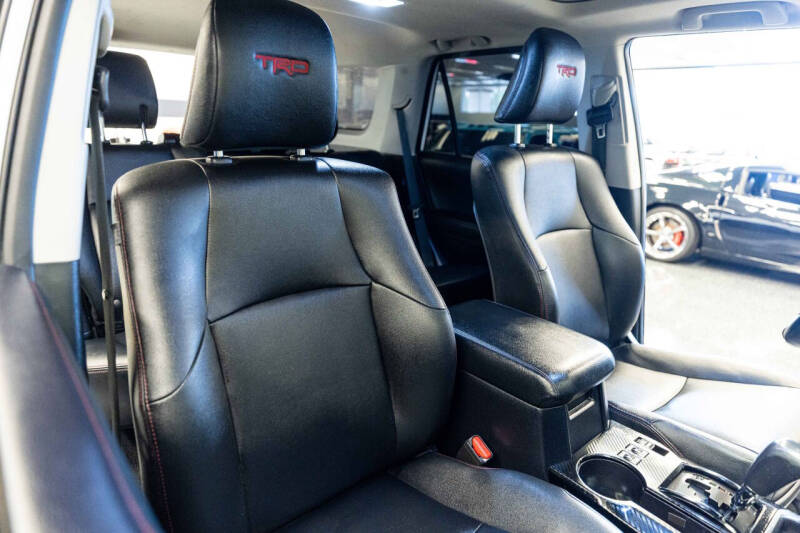 2020 Toyota 4Runner Venture Edition