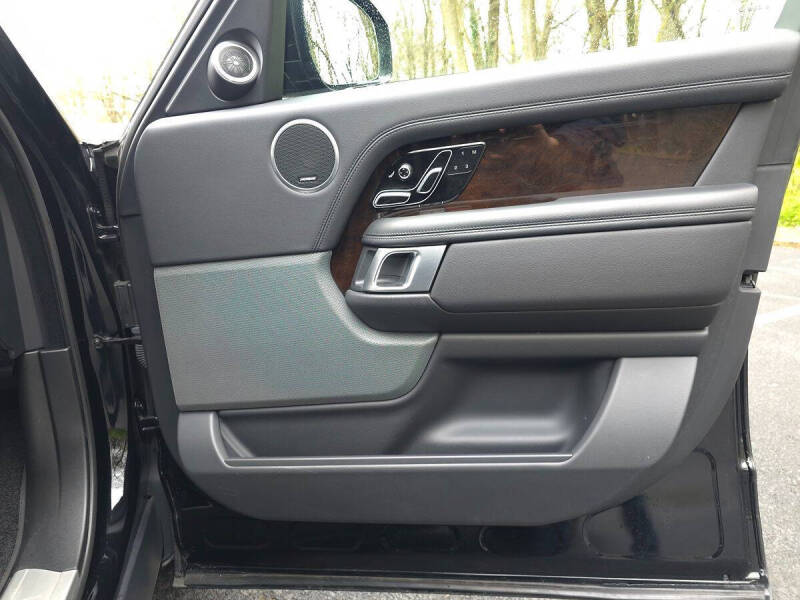 2020 Land Rover Range Rover Td6