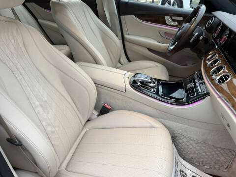 2017 Mercedes-Benz E-Class E 300 4MATIC