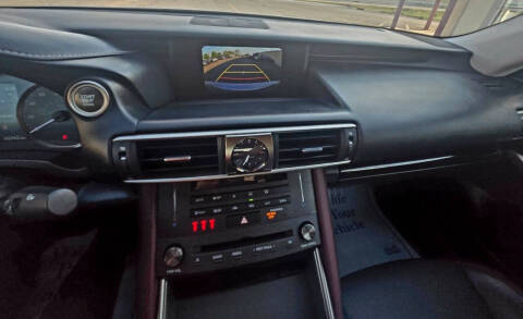 2019 Lexus IS 300