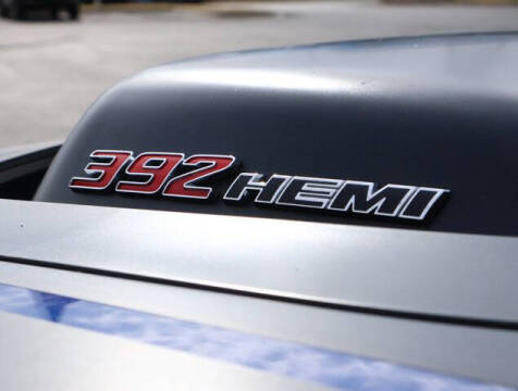 2018 Dodge Challenger 392 HEMI Scat Pack Shaker