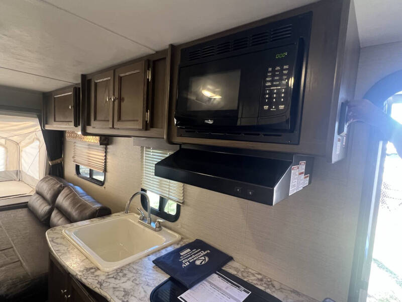 2018 Keystone RV Bullet Crossfire