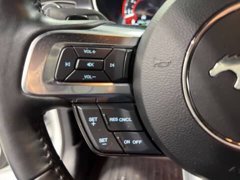 2022 Ford Mustang Mach 1