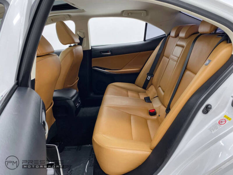 2017 Lexus IS 300