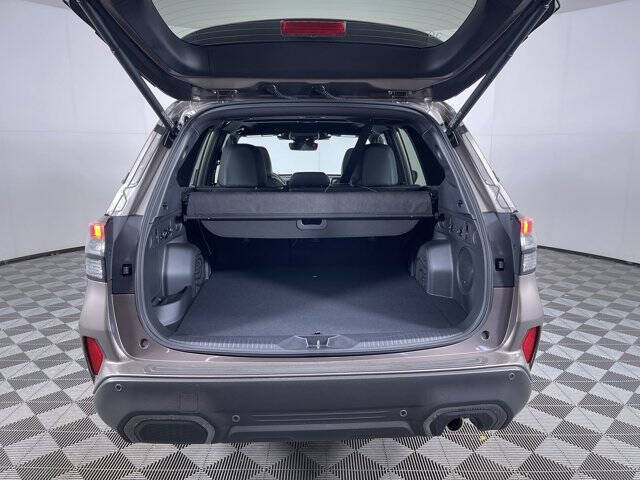 2025 Subaru Forester Limited Hybrid