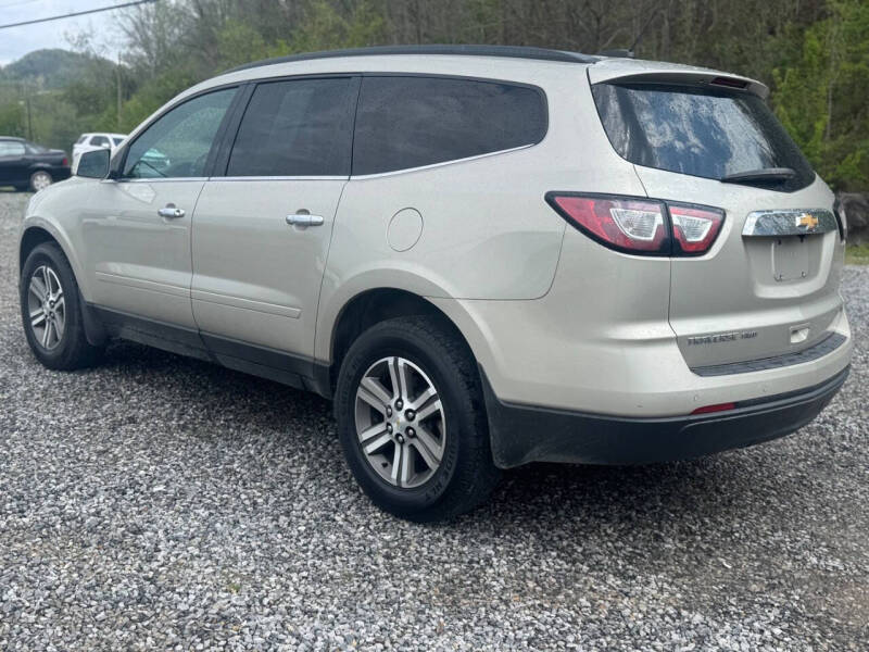 2017 Chevrolet Traverse LT