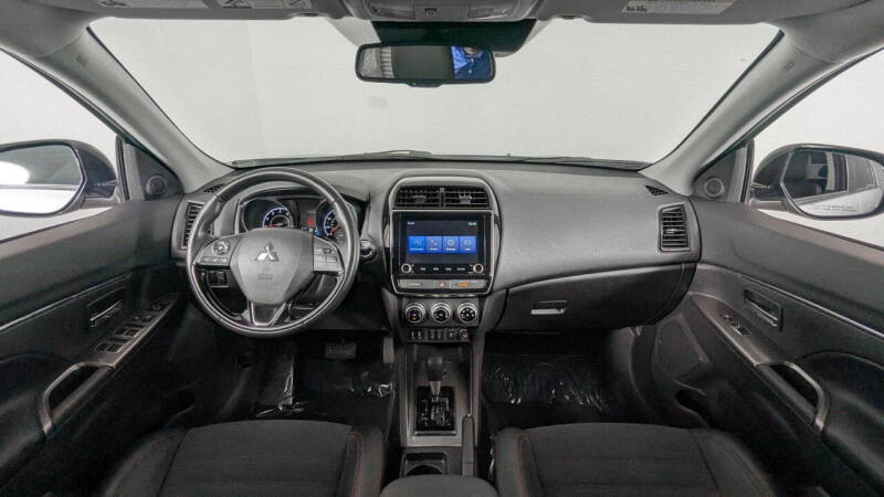 2024 Mitsubishi Outlander Sport SE