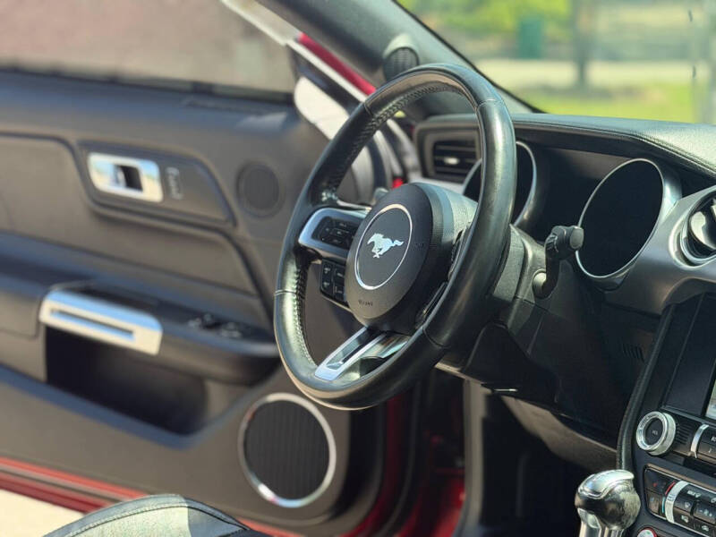 2018 Ford Mustang