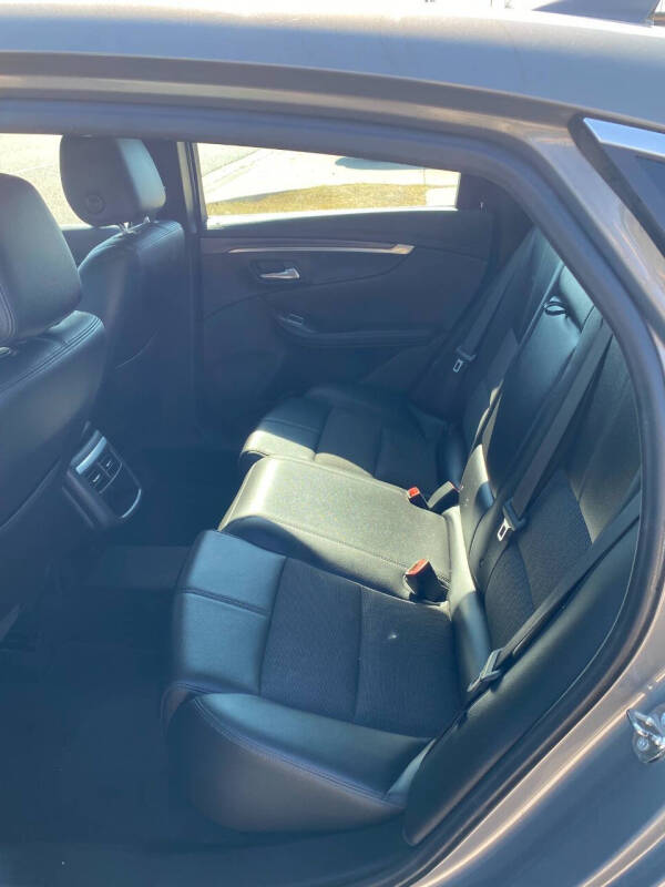 2017 Chevrolet Impala LT