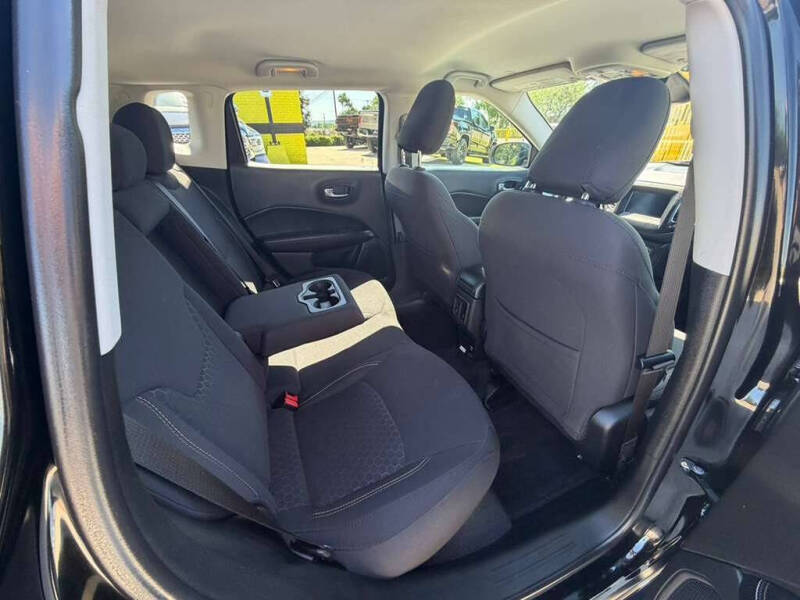 2019 Jeep Compass Sport