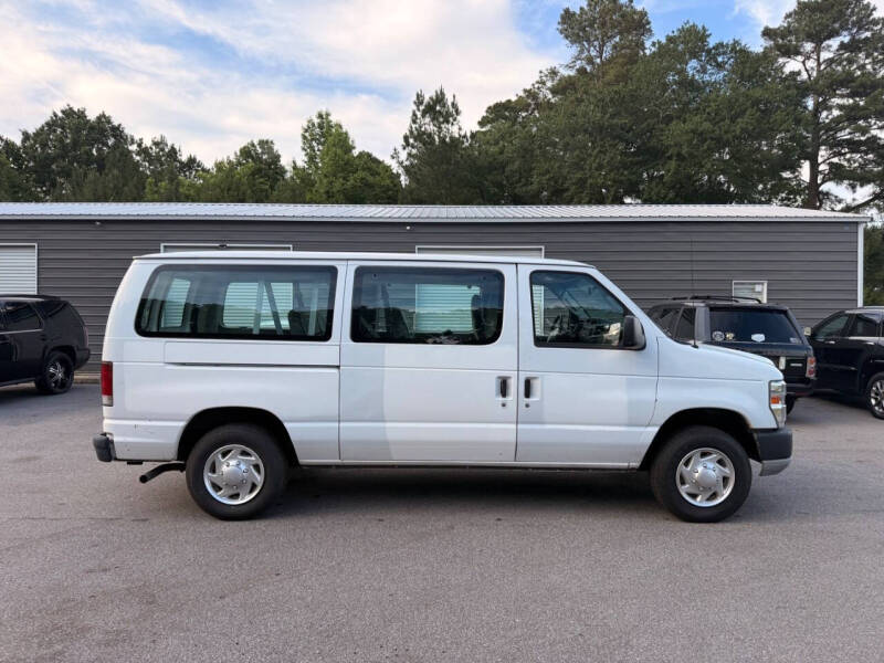 2011 Ford E-Series E-150 XL