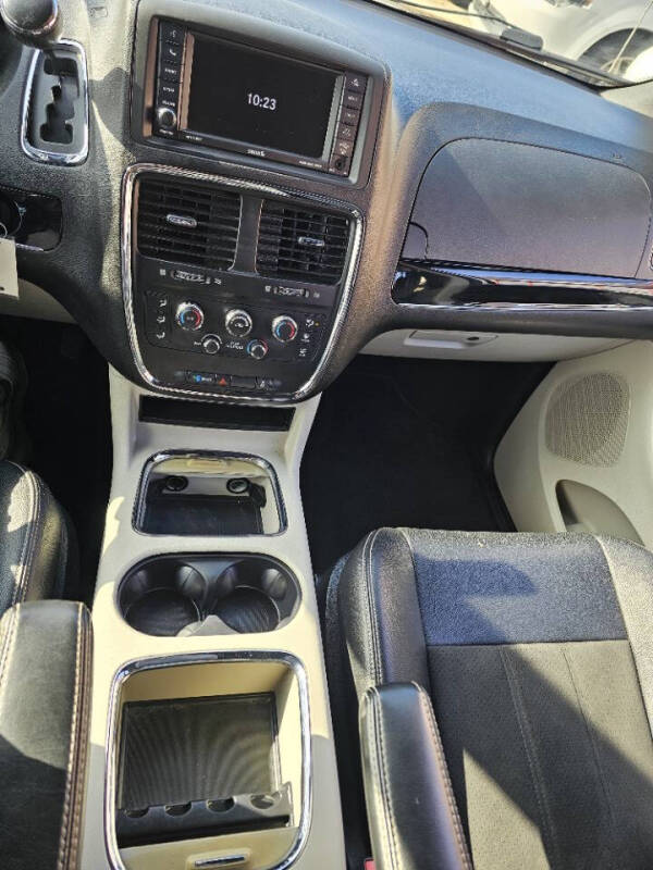 2020 Dodge Grand Caravan SXT