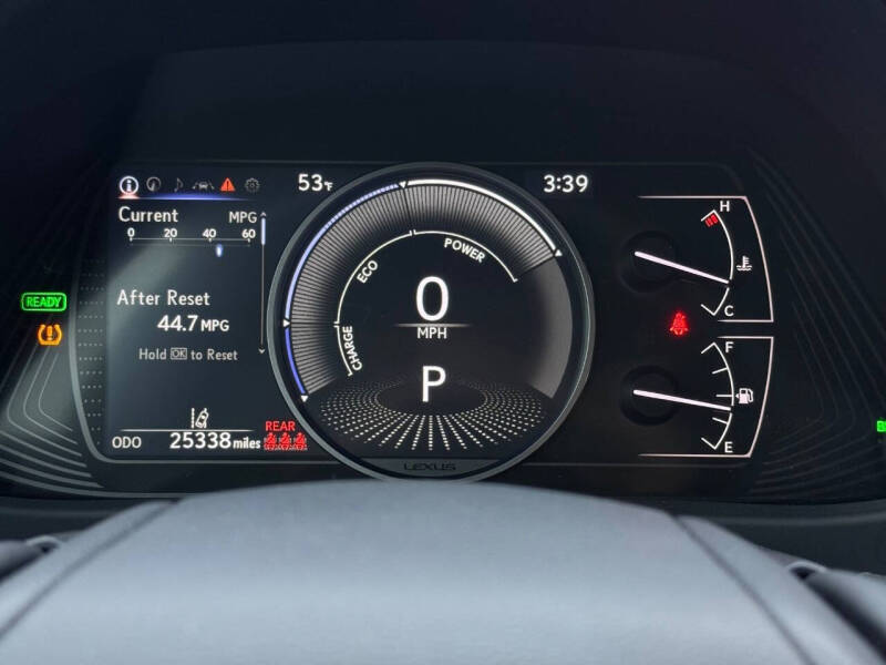 2023 Lexus UX 250h Premium