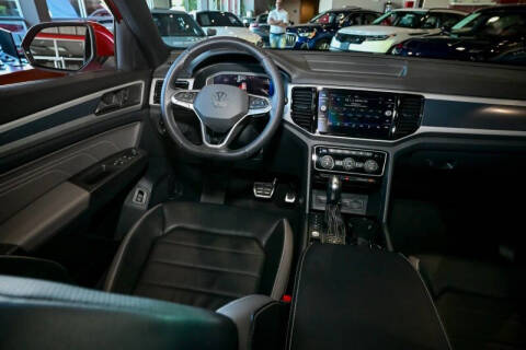 2022 Volkswagen Atlas Cross Sport V6 SEL Premium R-Line 4Motion