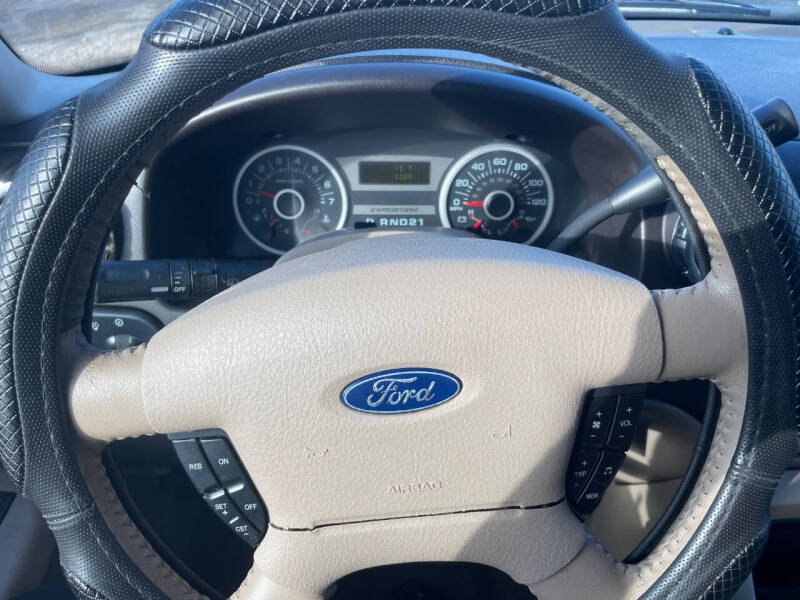 2005 Ford Expedition Eddie Bauer