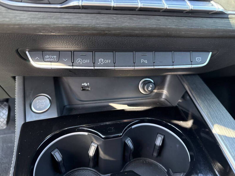 2023 Audi A4 quattro S line Prem Plus 45 TFSI