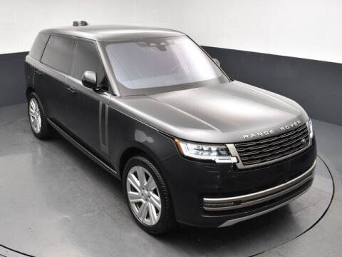 2023 Land Rover Range Rover P400 SE LWB