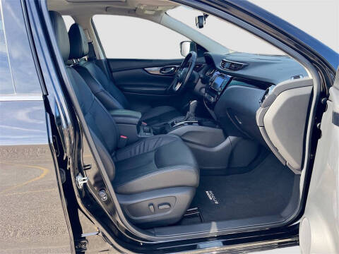 2021 Nissan Rogue Sport SL