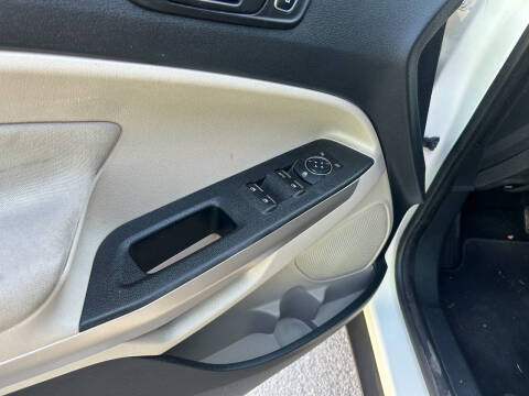 2020 Ford EcoSport S