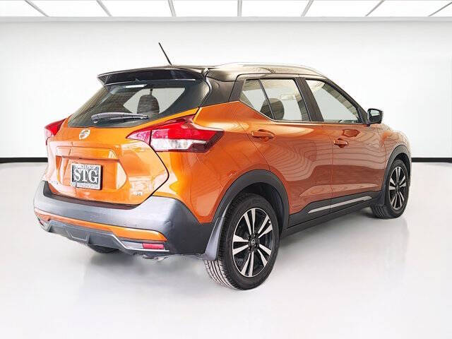 2019 Nissan Kicks SR