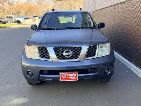 2006 Nissan Pathfinder LE