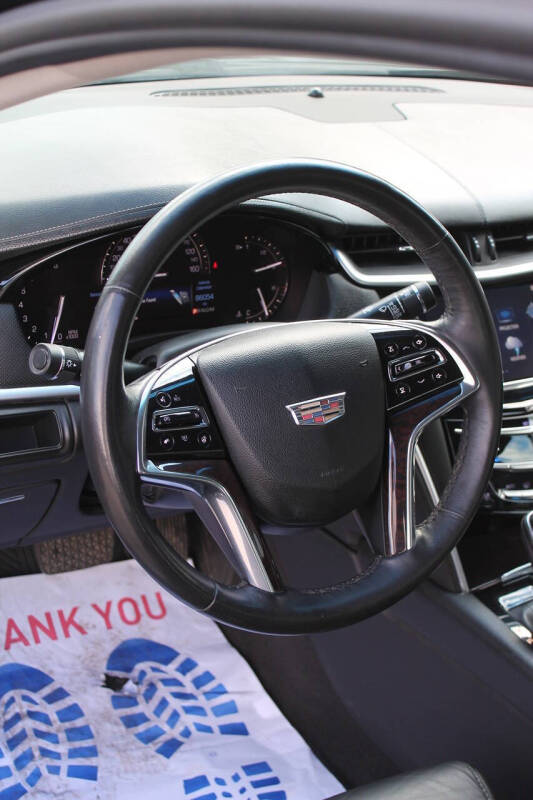 2017 Cadillac XTS Luxury