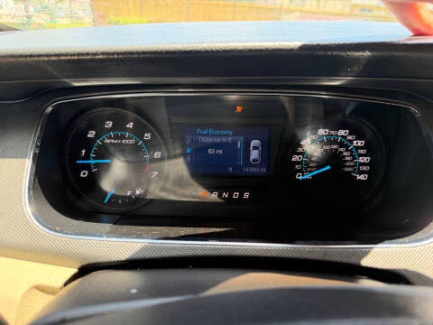 2015 Ford Taurus SE
