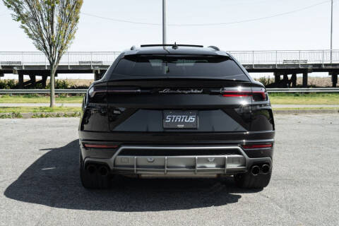 2020 Lamborghini Urus