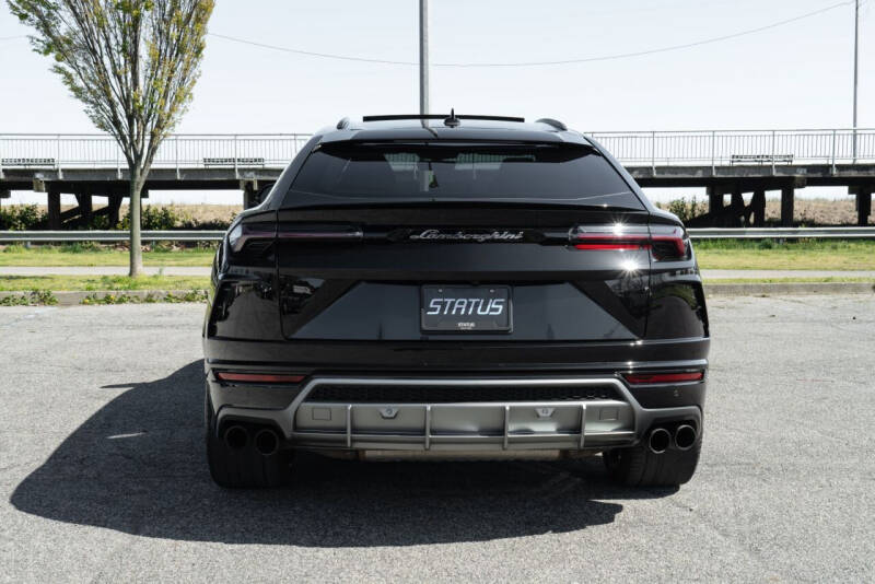 2020 Lamborghini Urus