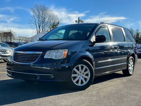 2014 Chrysler Town and Country for sale at MAGIC AUTO SALES in Little Ferry NJ