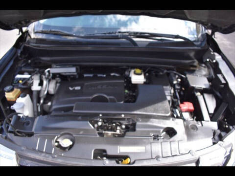 2017 Nissan Pathfinder S