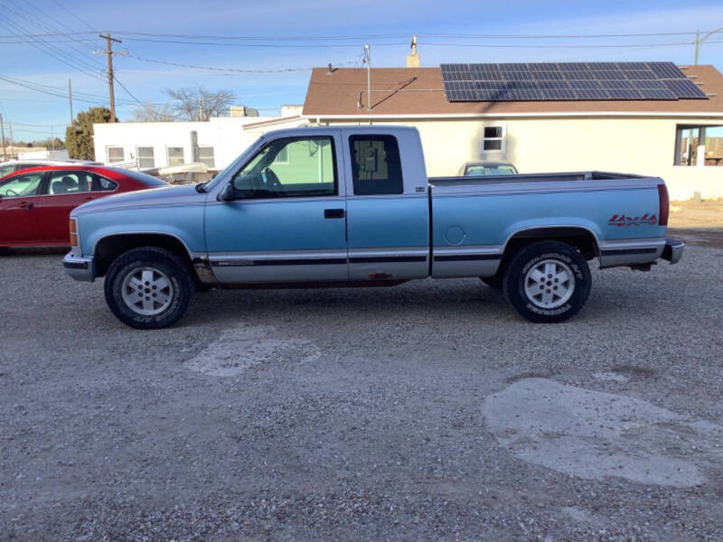 1995 GMC Sierra 2500 for sale at Paris Fisher Auto Sales Inc. in Chadron NE