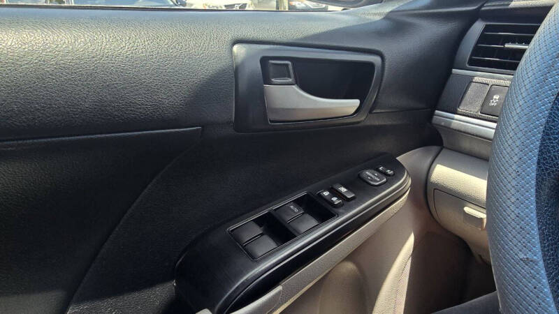 2014 Toyota Camry LE
